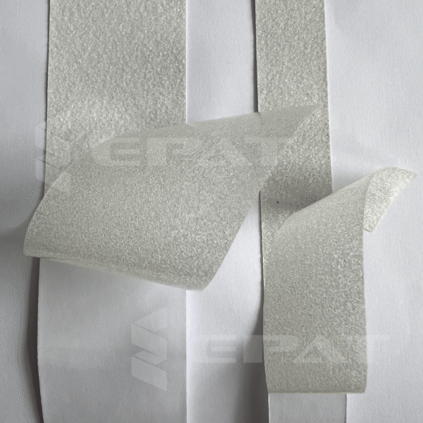 Przezroczysta taśma antypoślizgowa Epat 1I1709 powierzchnia