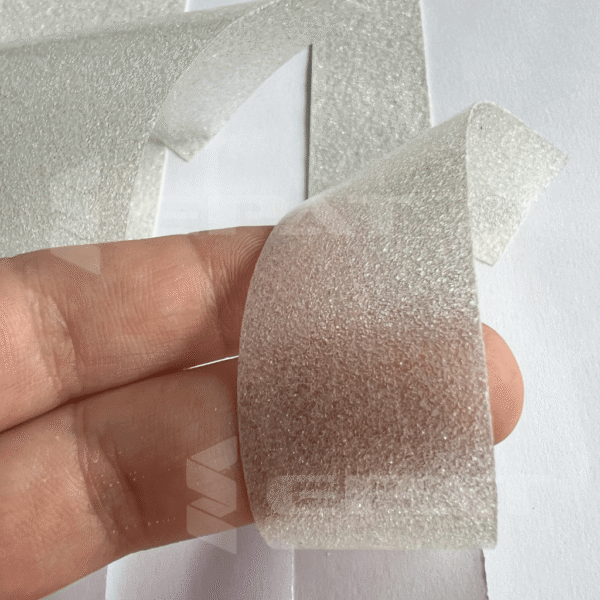 Przezroczysta taśma antypoślizgowa Epat 1I1709 jak przykleić