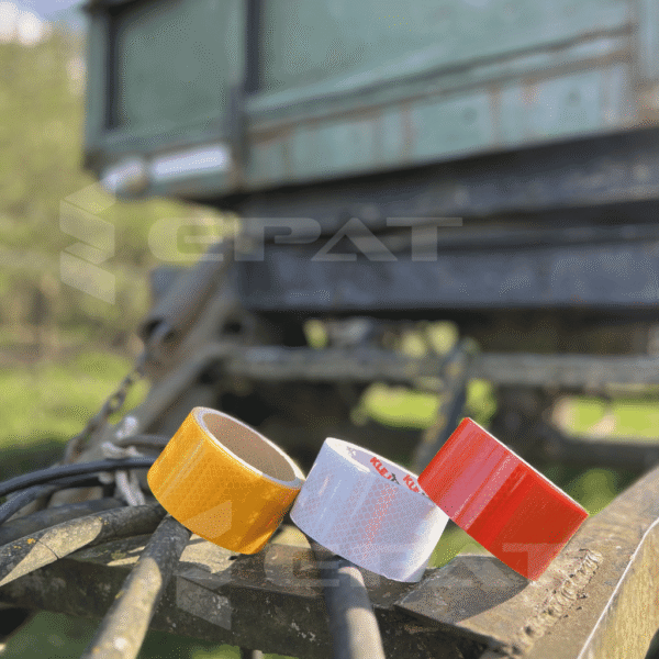 Taśma odblaskowa biała Epat T010. Taśma odblaskowa żółta T030, Taśma odblaskowa czerwona T020